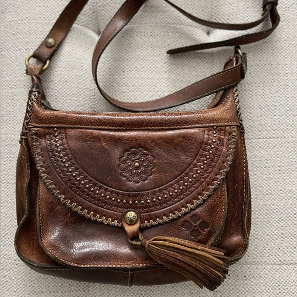 Patricia Nash Tooled Leather Brown Adjustable Beaumont Flap Boho Crossbody Bag - Picture 2 of 11
